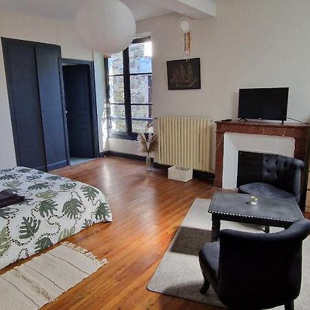Chambre Dans Maison De Ville - 2 Personnes Oloron-Sainte-Marie Luaran gambar